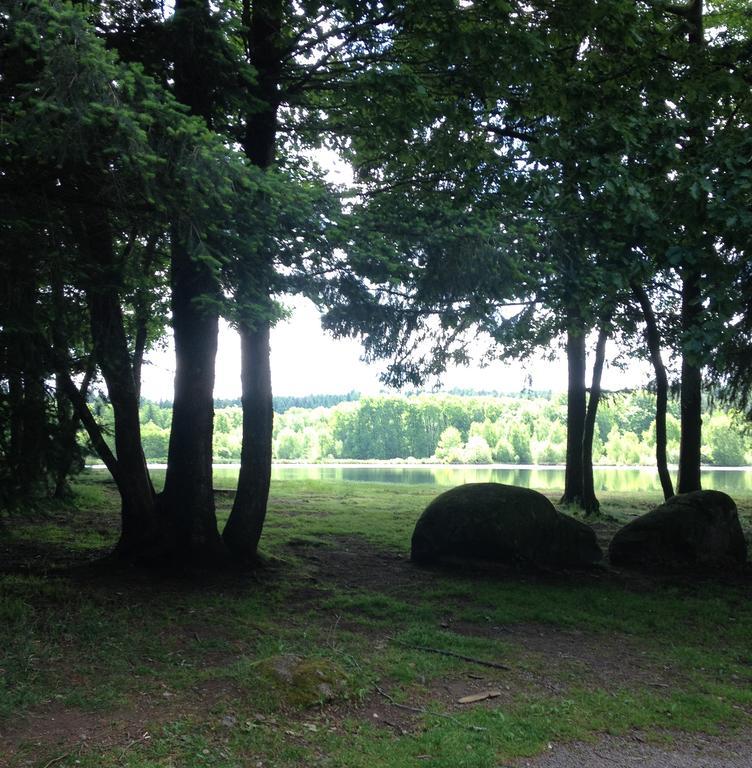 Le Pigeonnier De Quarre Bed and Breakfast Exteriör bild
